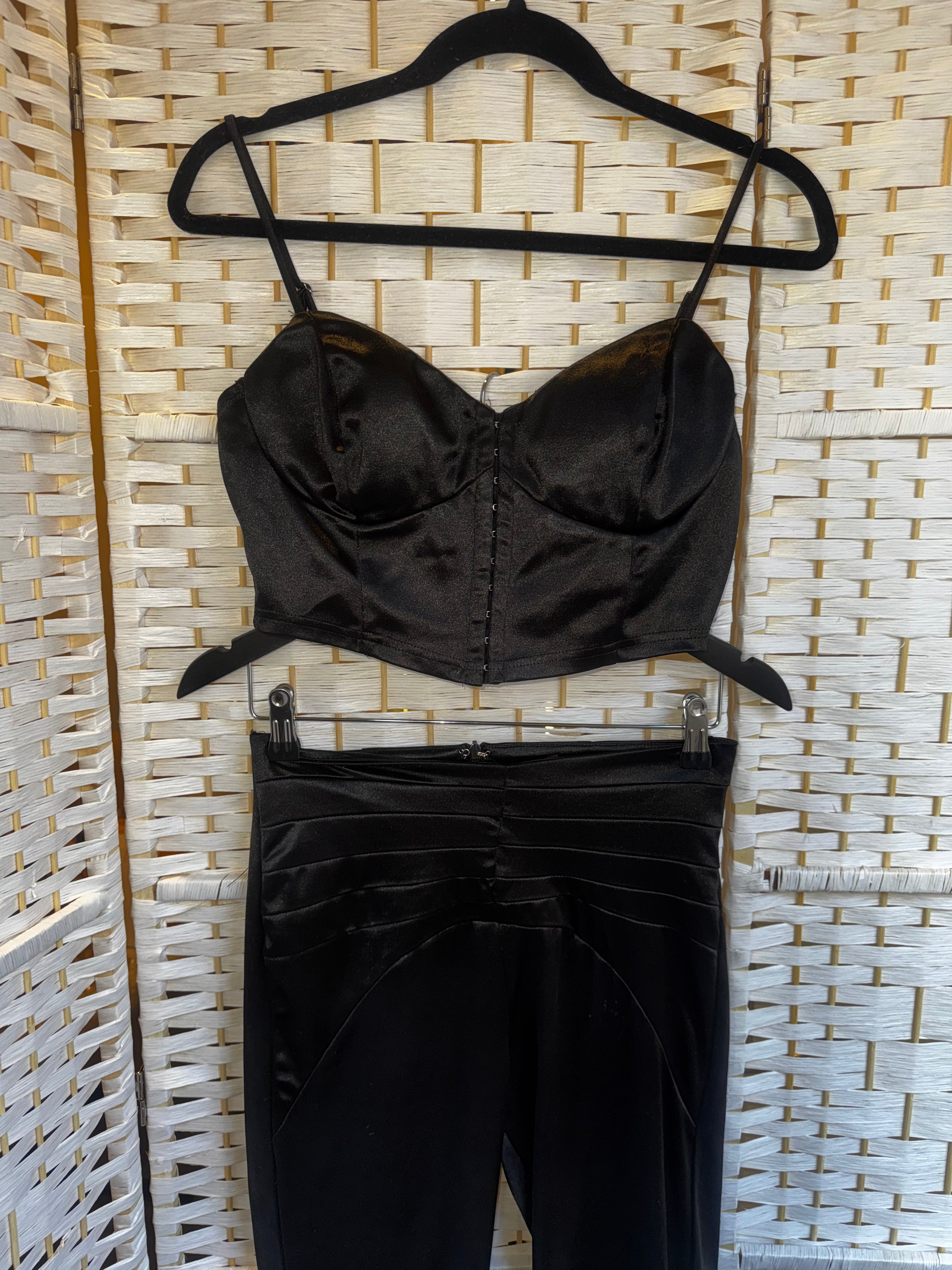 2 Piece Set