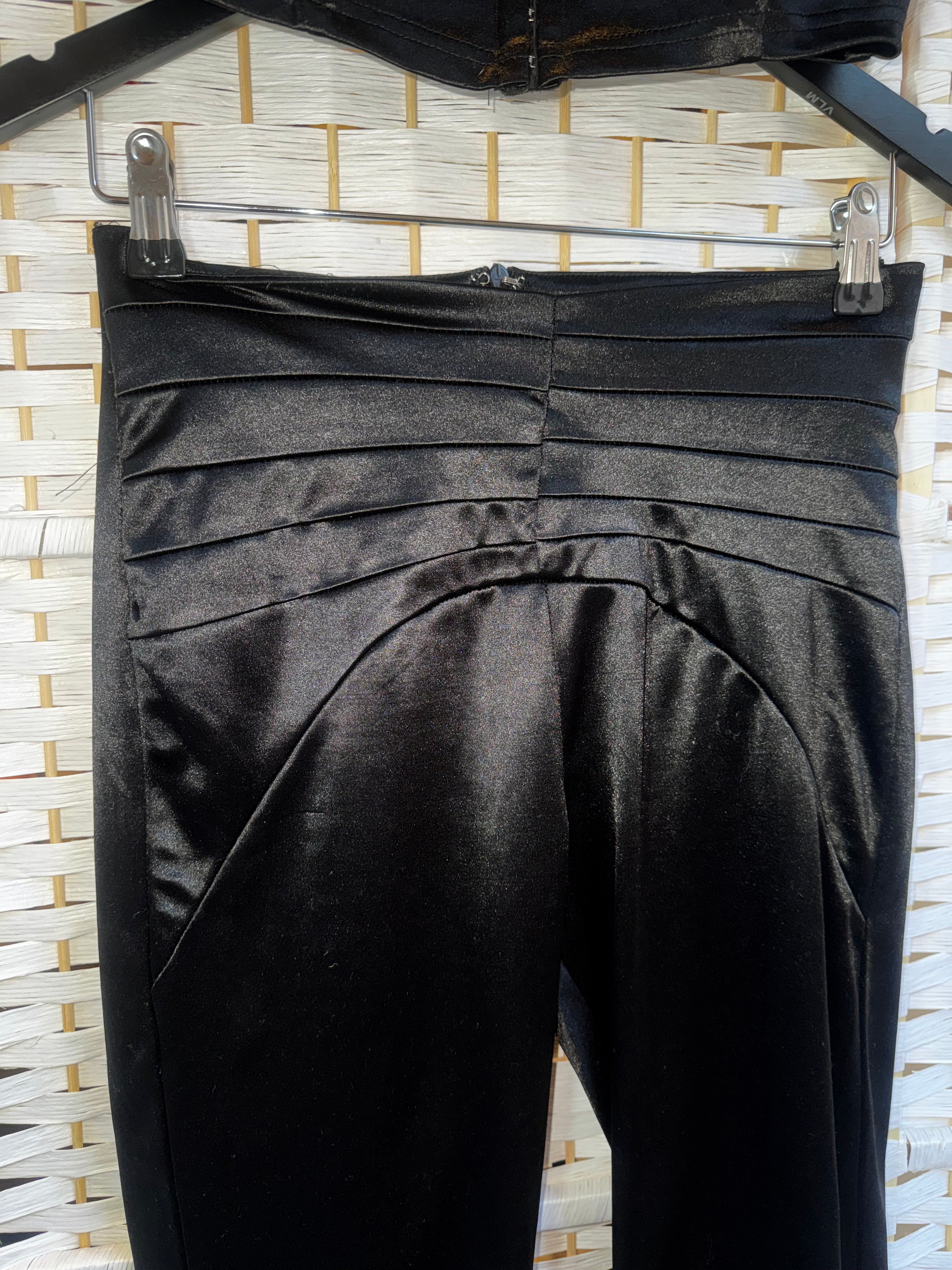 2 Piece Set